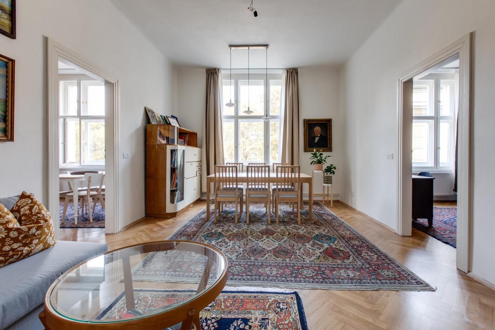 Heart Of Old Town Comfy 2bdr 2bath Prague