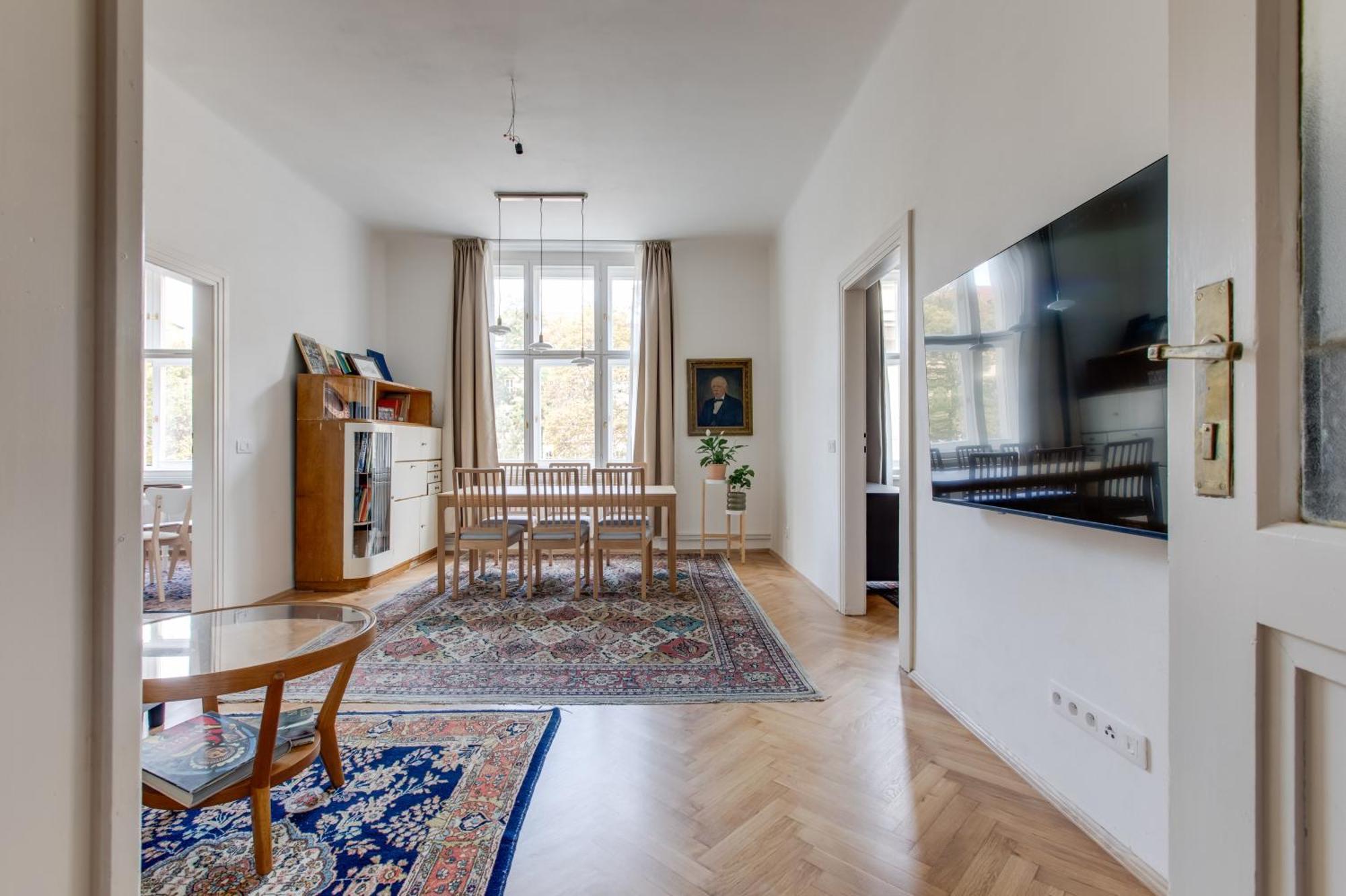 Heart Of Old Town Comfy 2bdr 2bath *
