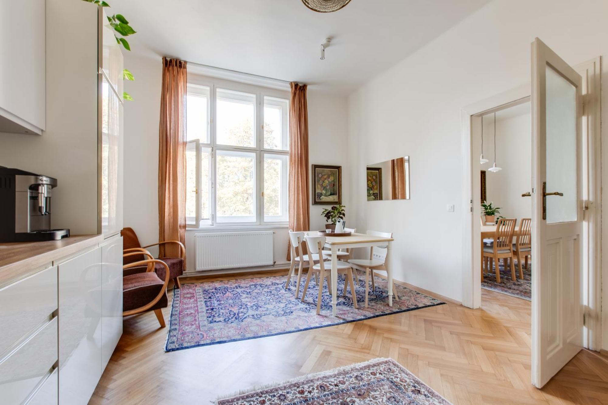 Apartment Heart Of Old Town Comfy 2bdr 2bath *
