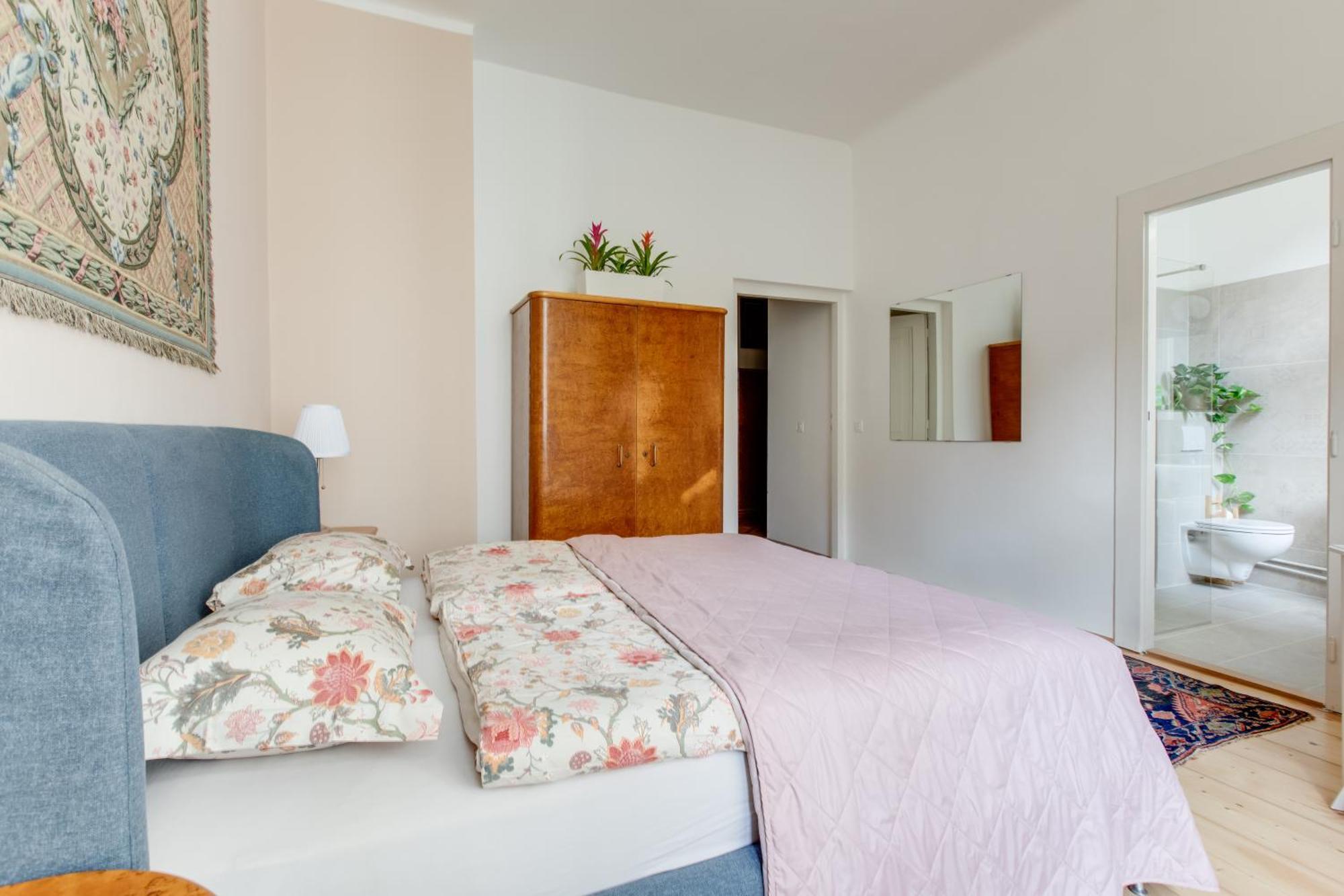 Apartment Heart Of Old Town Comfy 2bdr 2bath *