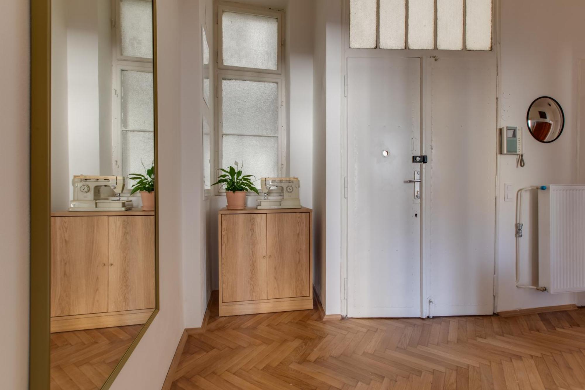 Apartment Heart Of Old Town Comfy 2bdr 2bath *